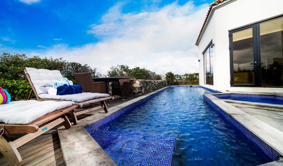 리벤시아 호텔 앤 풀빌라 이미지 7