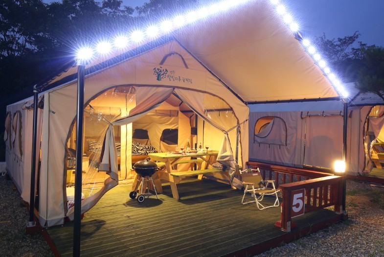 별빛마루 글램핑장과 펜션 이미지 2