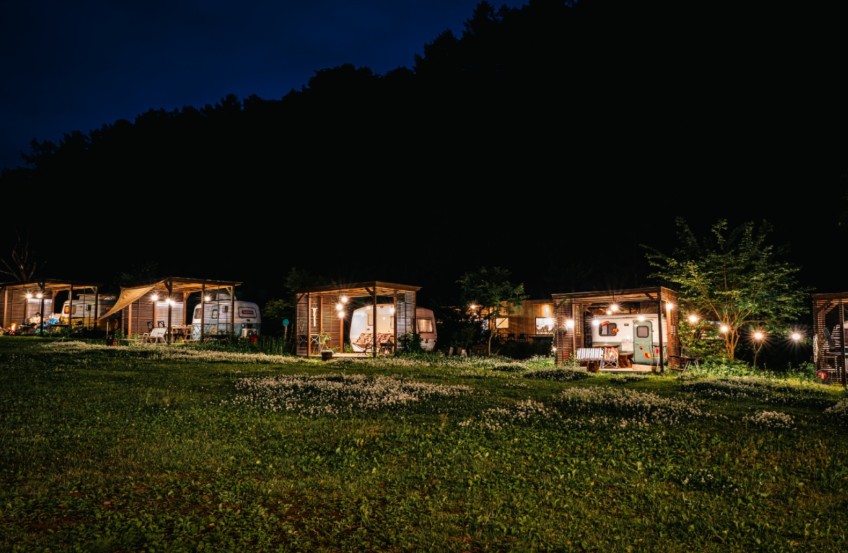 더시크릿가든 캠프지라운드 글램핑카라반 이미지 4