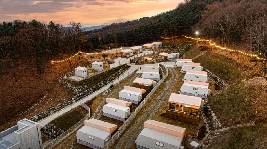 춘천 월송리캠프&글램핑카라반 캠핑장 이미지 2