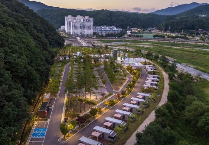 인북천 물빛테마공원 캠핑장 이미지 6