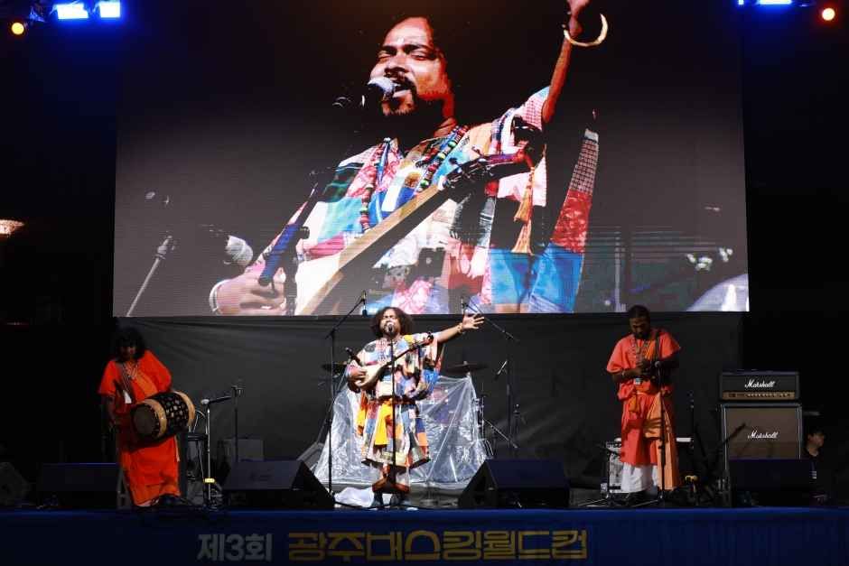 광주 버스킹 월드컵 이미지 2