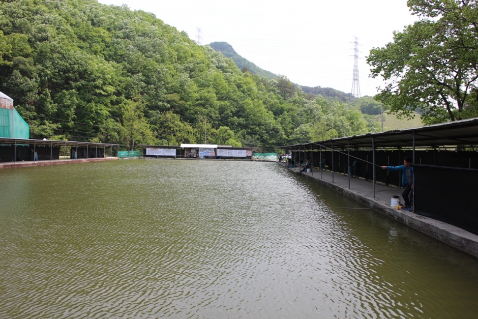 감악산낚시터레저타운 이미지 2