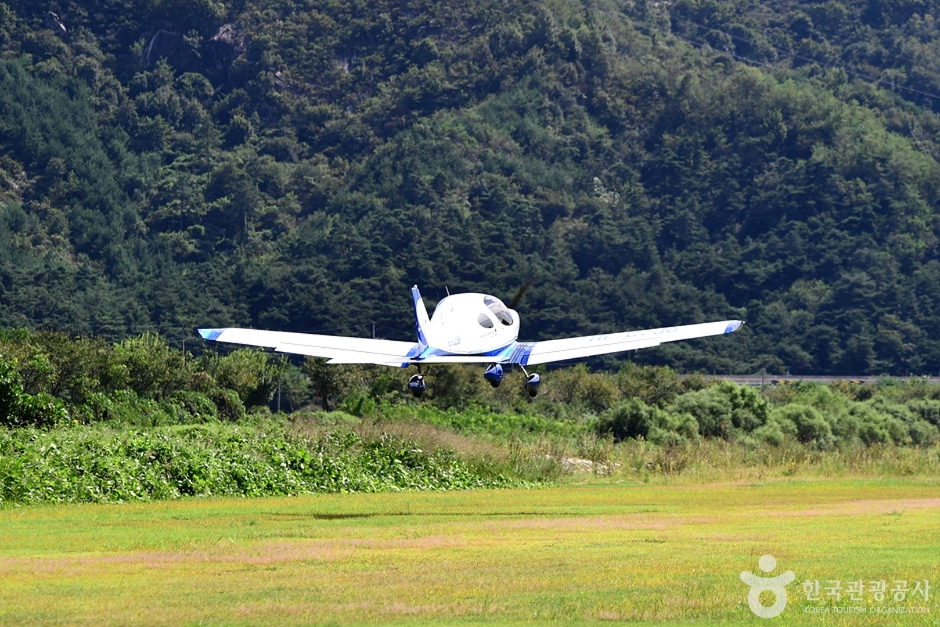 케이원항공경비행기조종체험비행 이미지 2