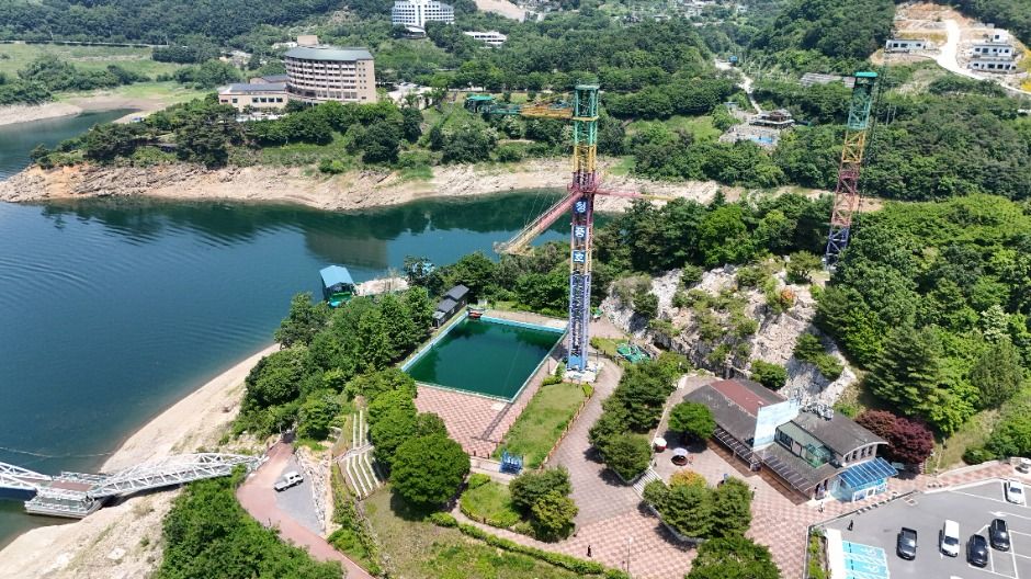 청풍랜드 번지점프 이미지 1