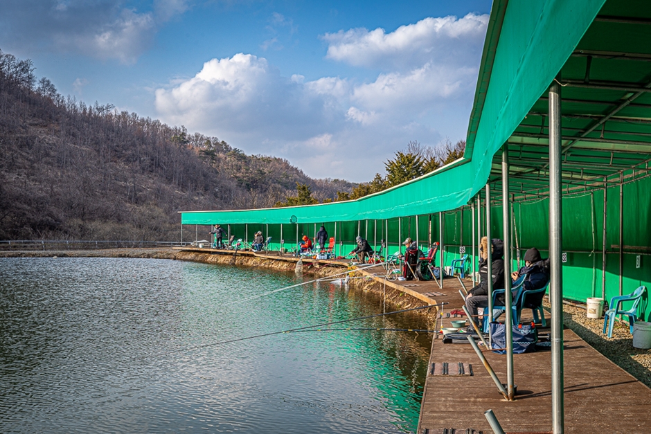 금곡낚시터 이미지 1