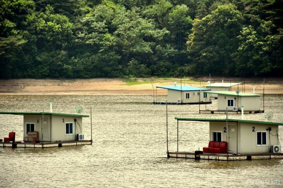 어우실낚시터 이미지 1