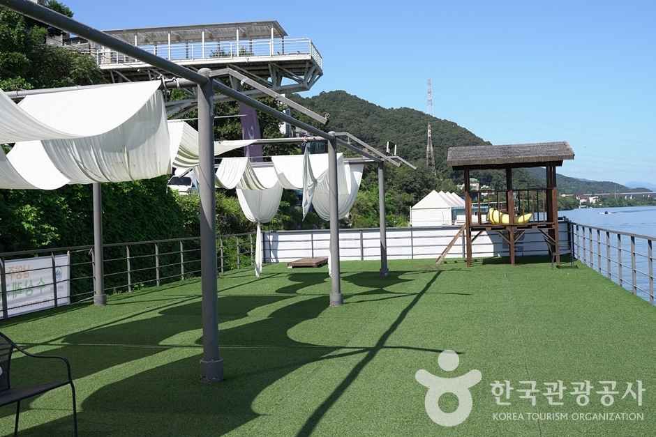 달빛수상레저 이미지 3