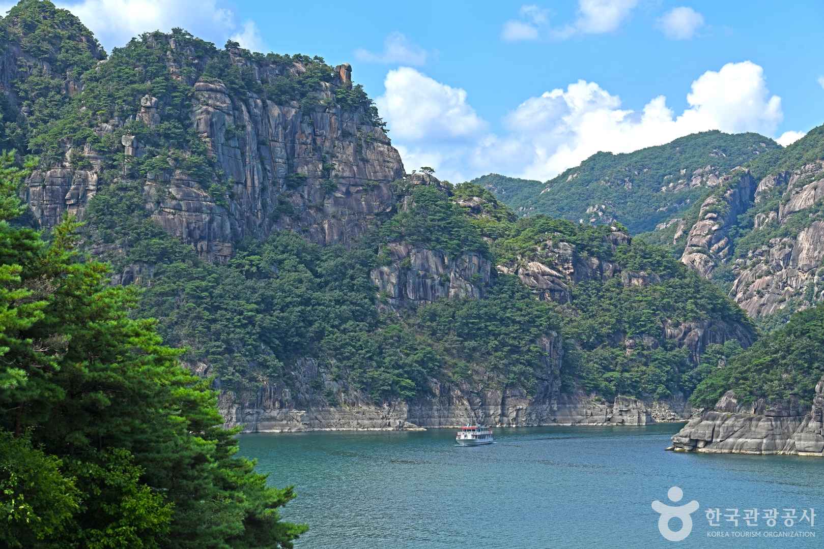 단양 충주호 유람선 이미지 2