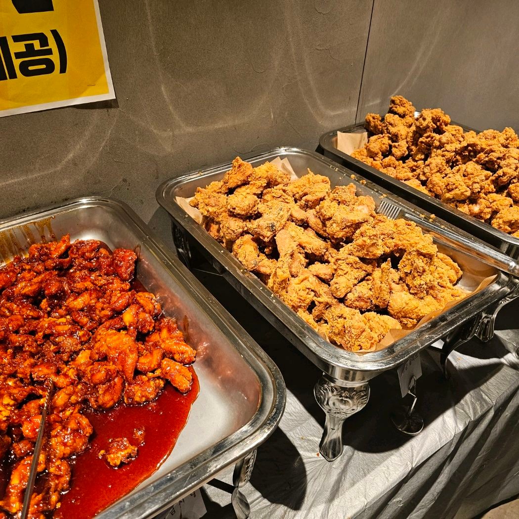 BBQ치킨 부천은하마을점 이미지 3