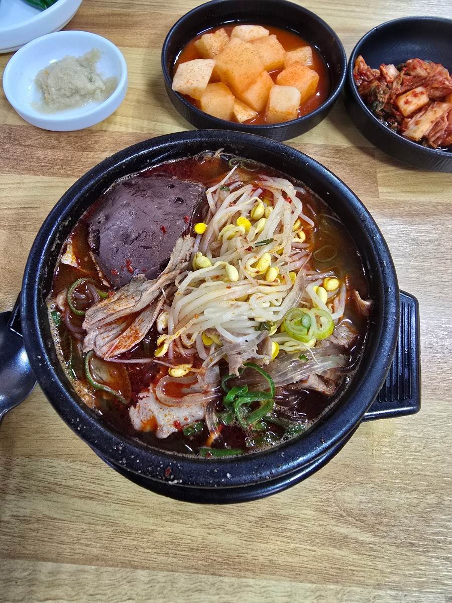 은희네 해장국 이미지 2
