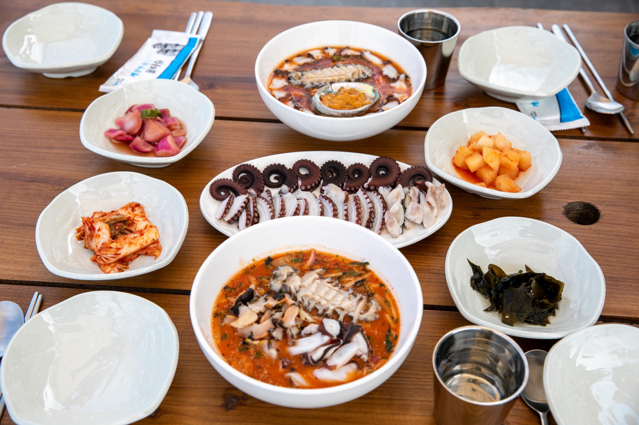 우도물들이 해녀의집 이미지 5