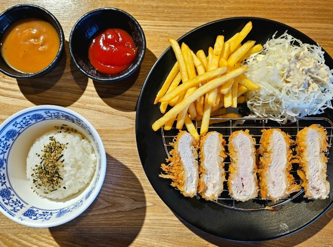 살찐고등어 이미지 3