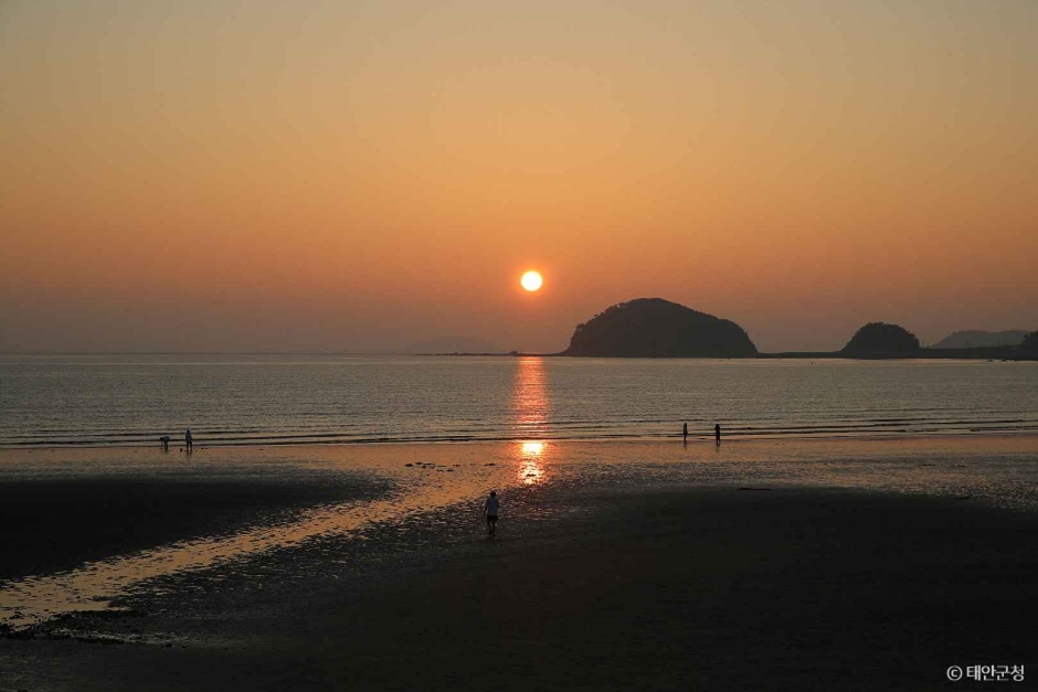 운여해변 이미지 2