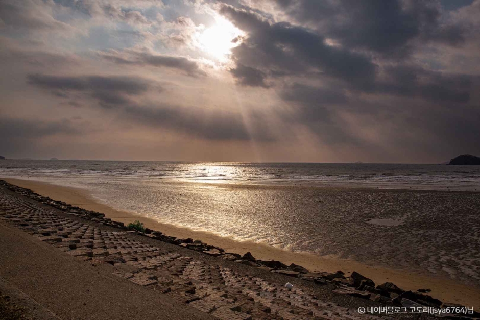 운여해변 이미지 5