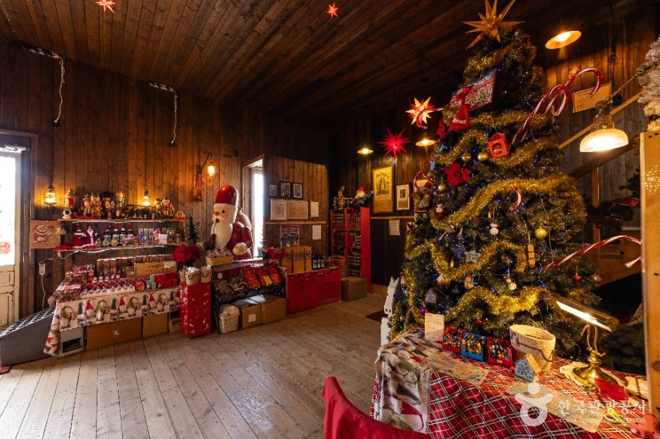 제주 바이나흐튼 크리스마스 박물관 이미지 3