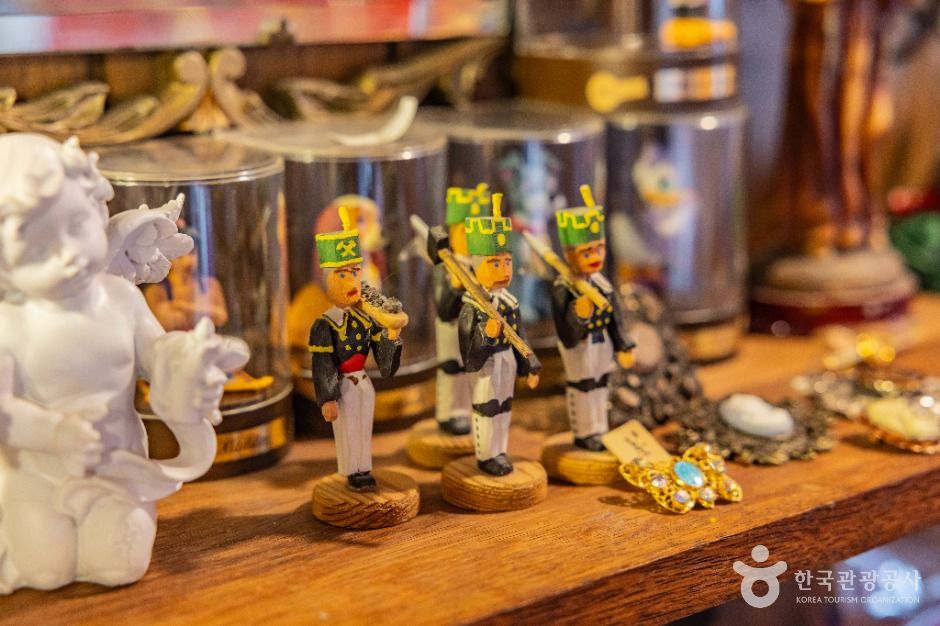 제주 바이나흐튼 크리스마스 박물관 이미지 6