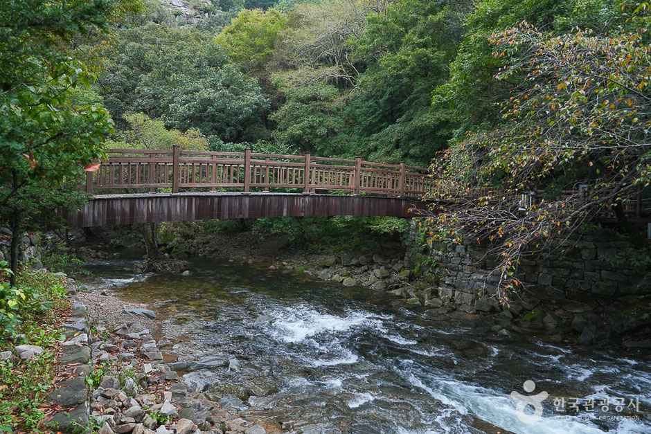 용현계곡 이미지 5