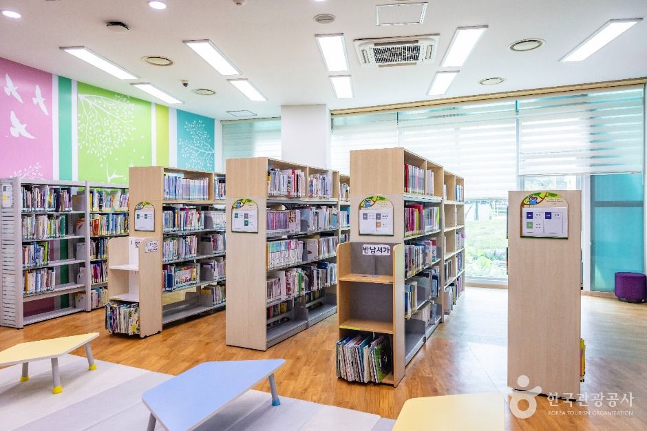 청라호수도서관 이미지 3