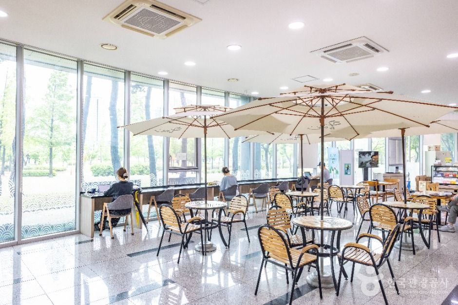 청라호수도서관 이미지 6