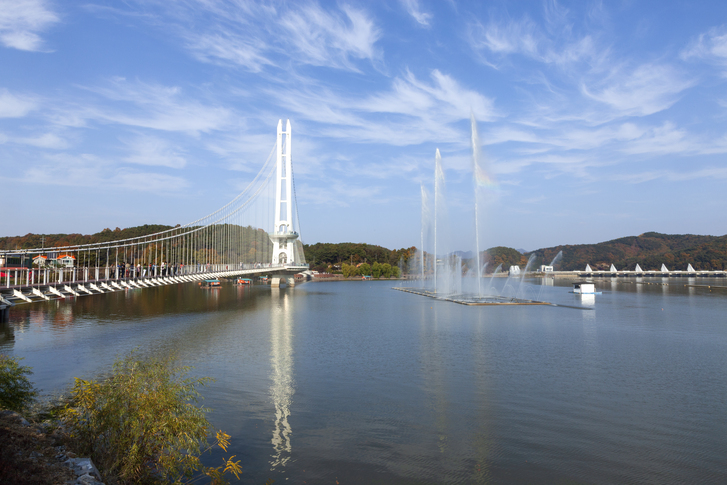 예당호 출렁다리 (음악분수) 이미지 5