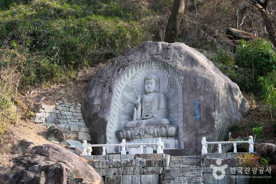 경남 밀양 만어사 이미지 2