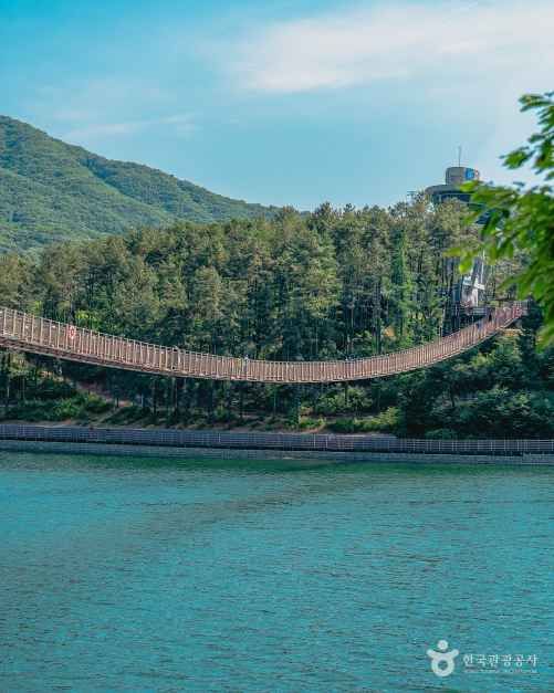 마장호수 출렁다리 이미지 4